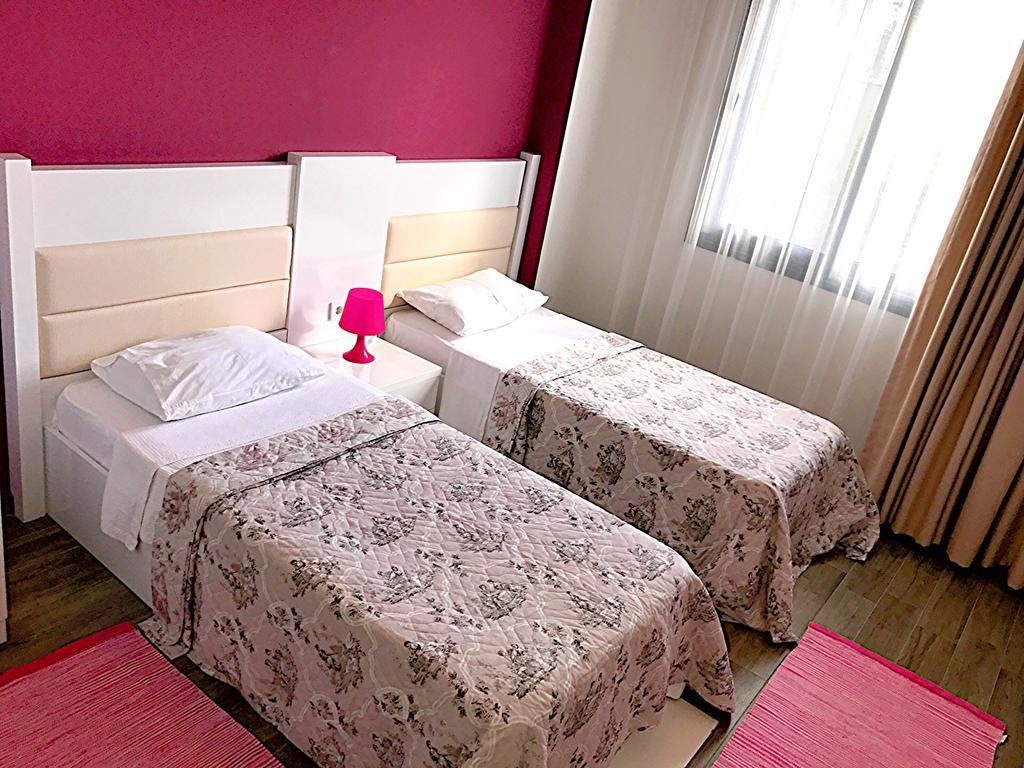 Dalyan Elit Apart Otel Çeşme Exterior foto